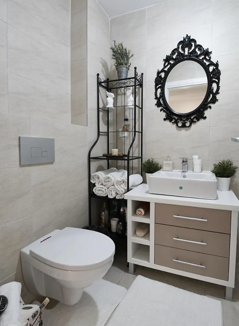 Rooms In Cosmopolis Bucharest Apartment
