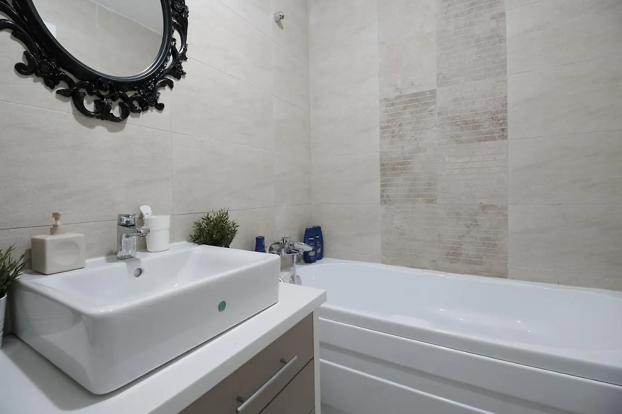 Rooms In Cosmopolis Bucharest Romania
